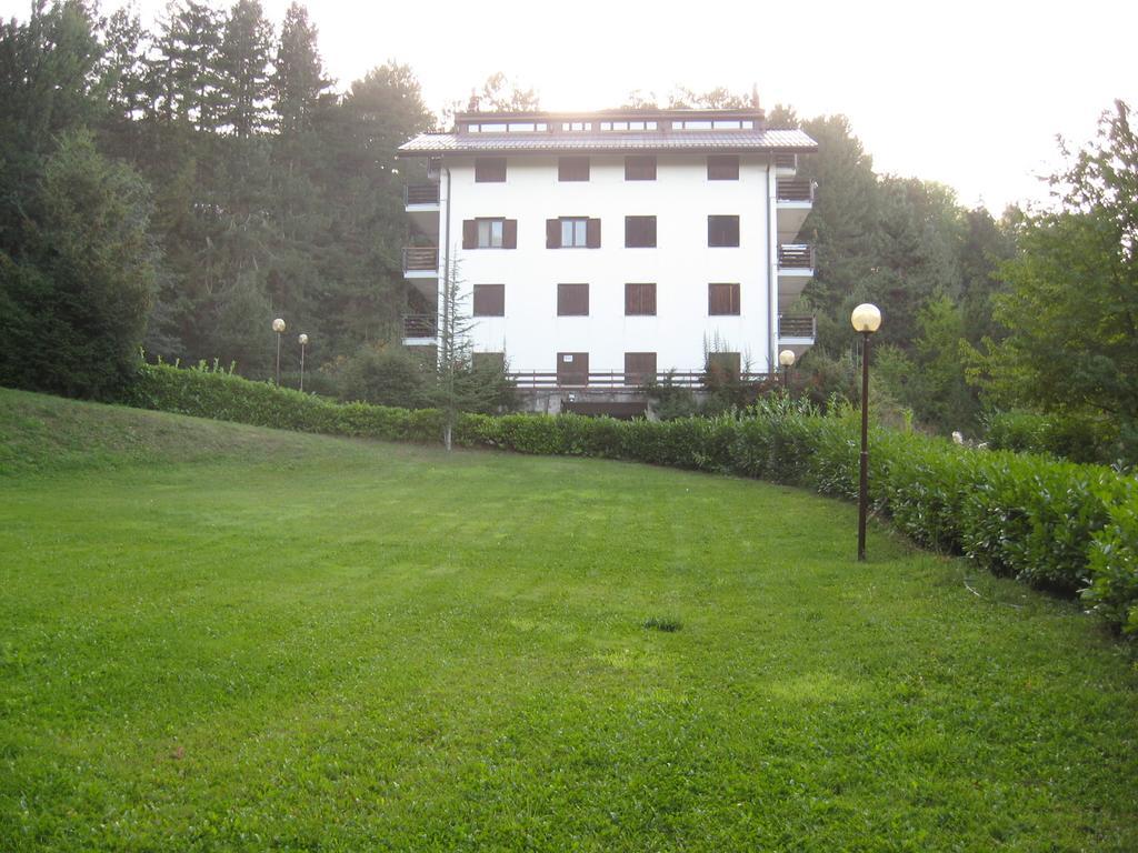 Le Tre Rose Montagna Lejlighed Camigliatello Silano Værelse billede